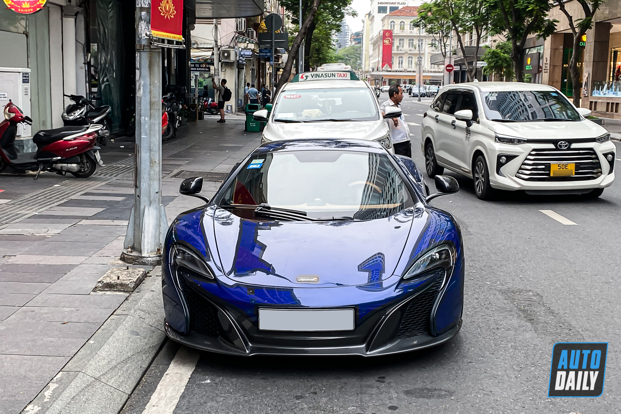 Khai tử được 6 năm, đại gia Việt vẫn chuộng McLaren 650S Coupe nhờ độ hiếm mclaren-650s-coupe-autodaily-12.JPG