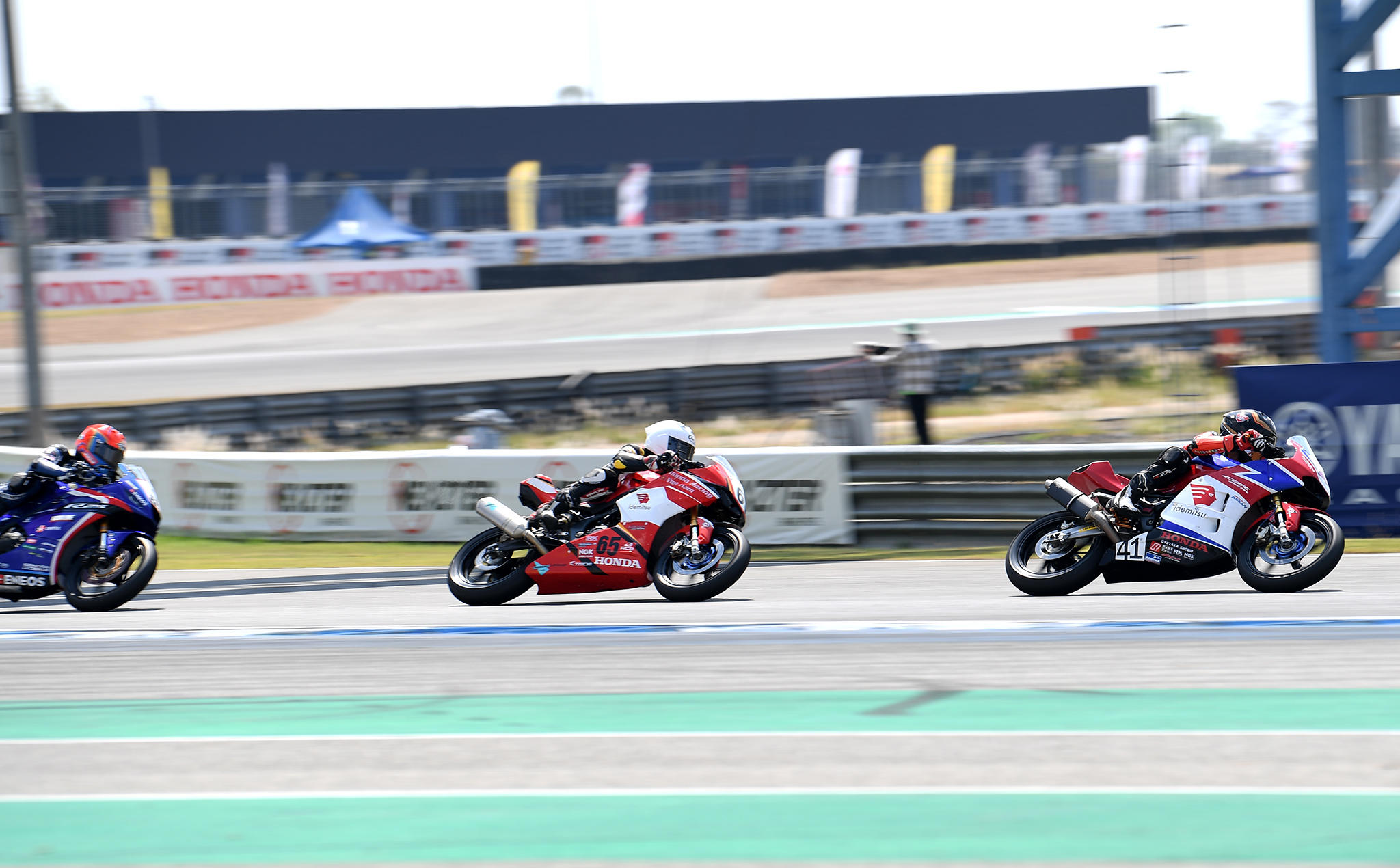 Kết quả Race 2 Chặng 1 ARRC 2023 – Cao Việt Nam giành thứ hạng cao nhất trong sự nghiệp nhh-9089.jpg