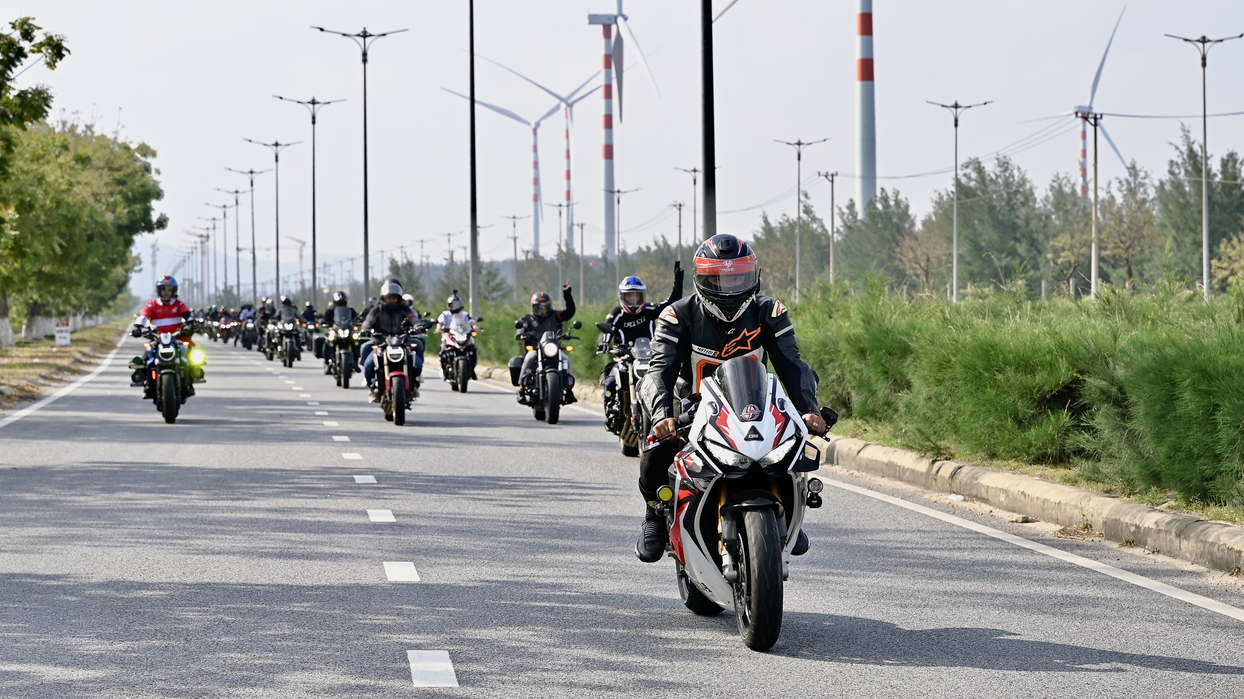 500 anh em Honda Biker ba miền vượt dặm đường xa  quy tụ tại Honda Biker Day 2023