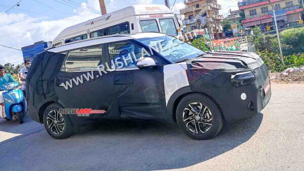 new-kia-carens-mpv-spied-2022-launch-features-usb-c-ports-interiors-600x338.jpg