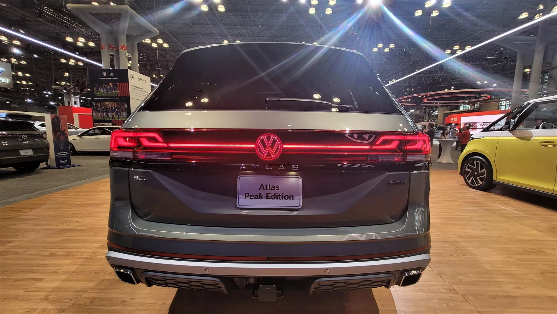 2024-vw-atlas-peak-edition-live-10.webp