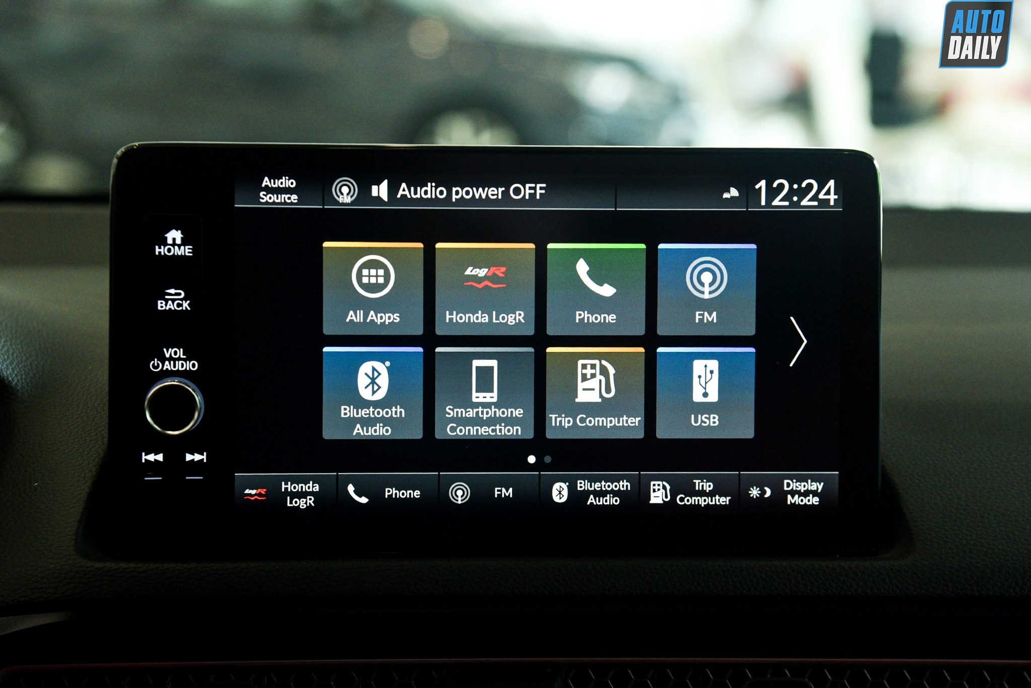 Honda Civic Type R 2023 có mặt tại Hà Nội, chờ ngày bàn giao đến khách hàng honda-civic-type-r-2023-autodaily-7.jpg