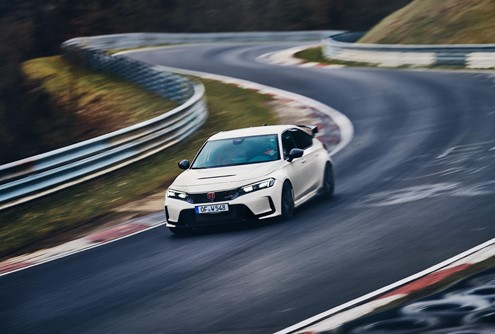 Honda Civic Type R thiết lập kỷ lục mới 7 phút 44,881 giây tại Nürburgring honda-civic.jpg