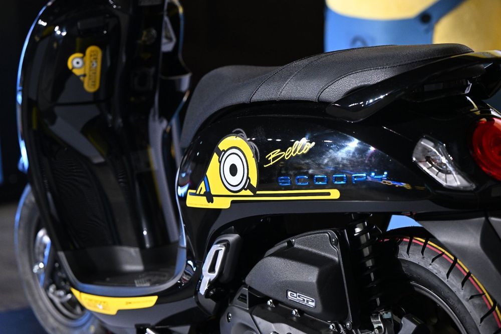 Honda Scoopy Minion Limited Edition, coming to Vietnam with a price of over 70 million VND Honda Scoopy Minion Limited Edition (2).jpg