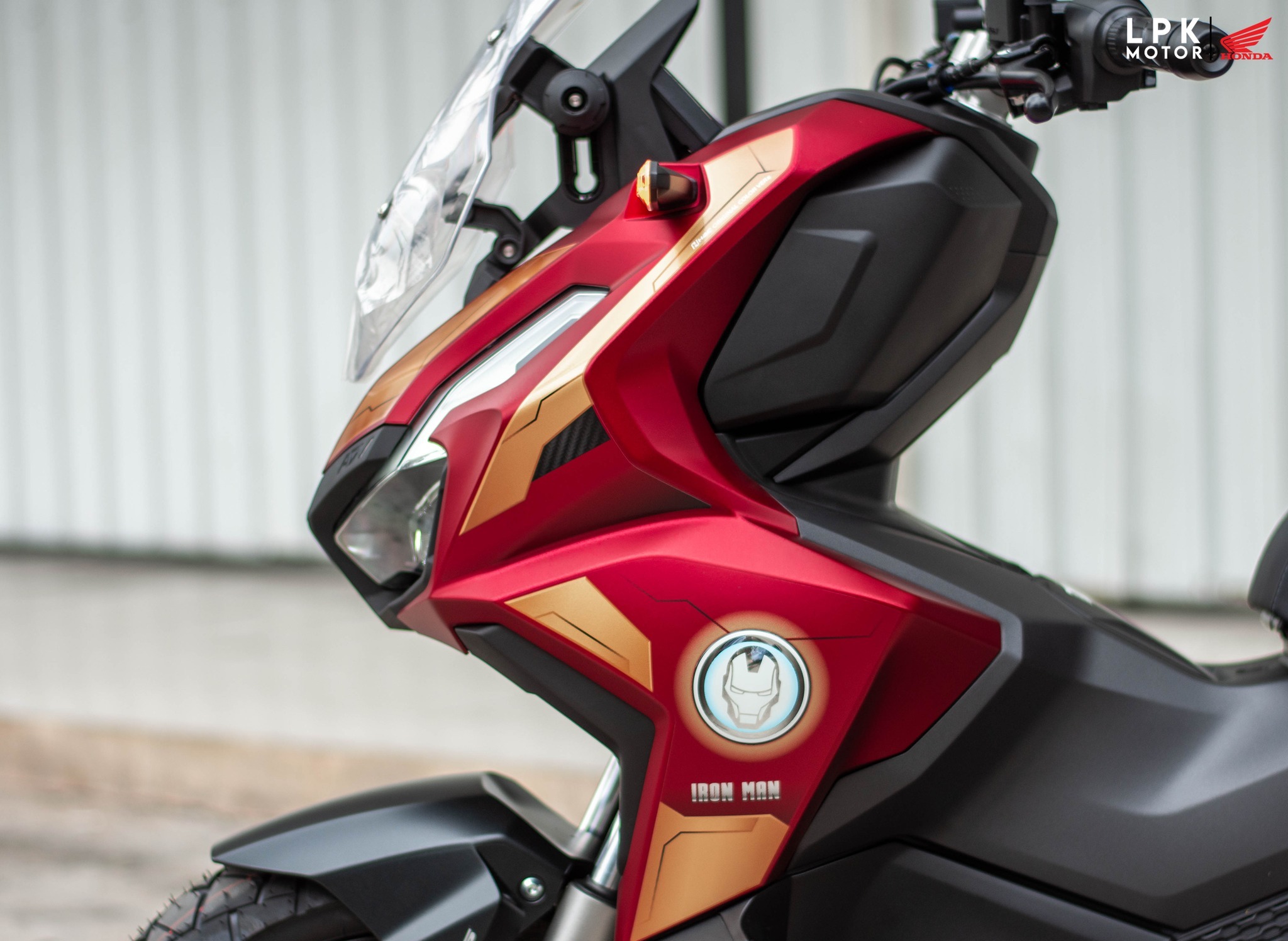 Close-up of Honda ADV 160 Iron Man, only 3,000 units produced Honda ADV 160 Iron Man (4).jpg