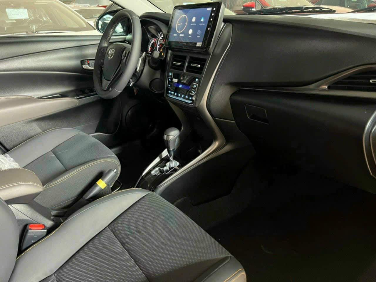 Thêm ảnh Toyota Vios 2023 tại đại lý: Liệu có lấy lại được ngôi vương doanh số? toyota-vios-2023-2-1.jpg