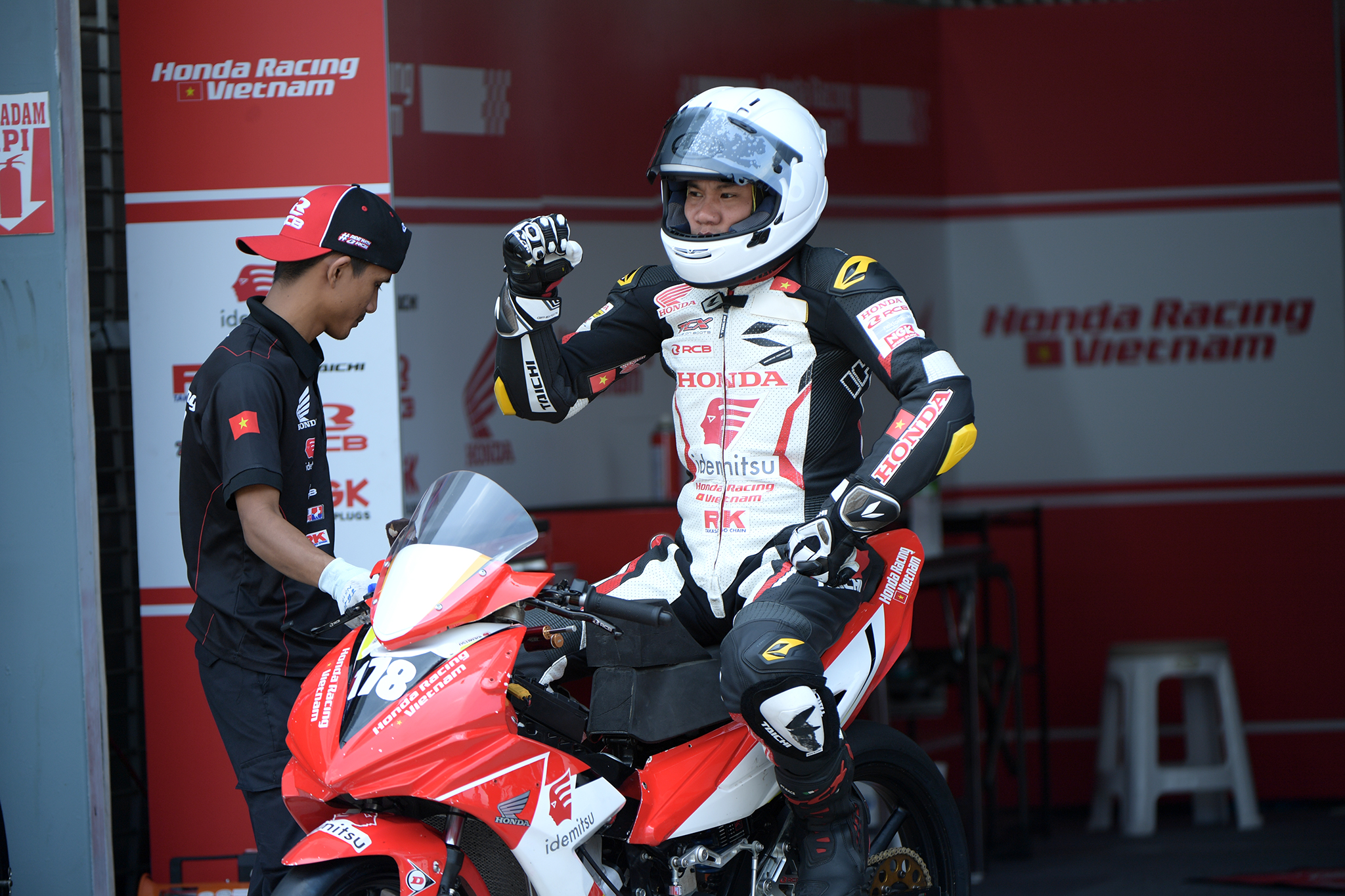 Race 1 Results Stage 2 ARRC 2023: Nguyễn Anh Tuấn surprised with a top 10 finish - arrc-2023-race1-01.jpg