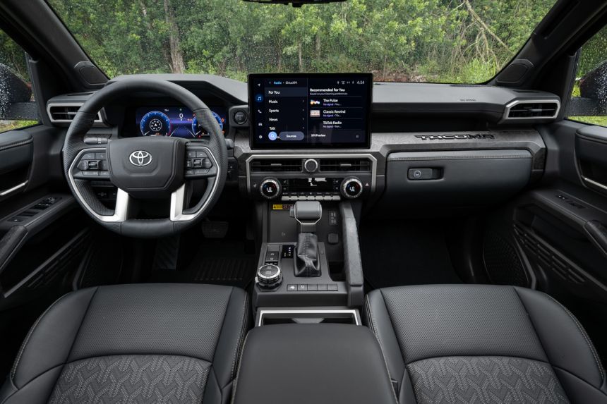 Toyota Tacoma 2024 ra mắt: Bản xem trước của Fortuner thế hệ mới 2024-toyota-tacoma-3.jpg