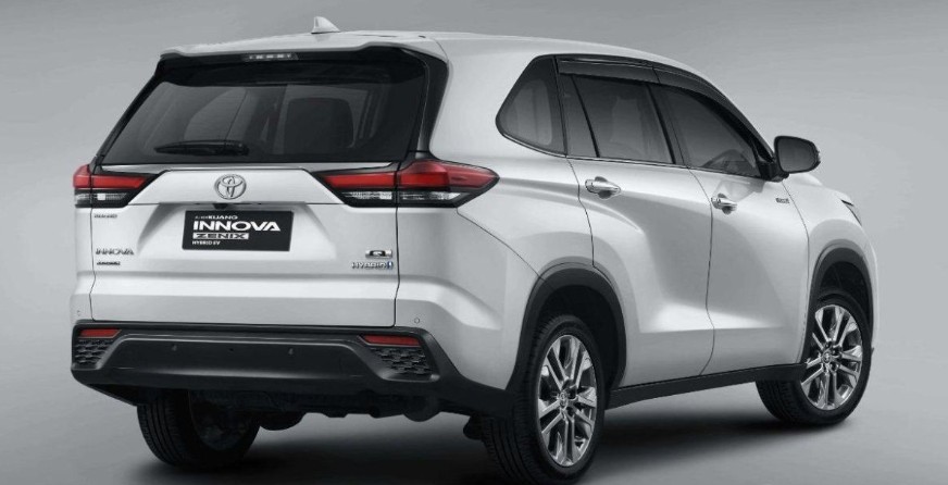 Toyota Innova 2023 hoàn toàn mới được phát hiện tại Malaysia 2023-toyota-innova-3.jpg