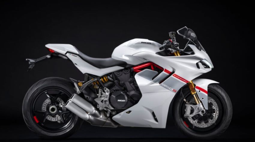 Ducati SuperSport 950 S 2024 unveiled, design similar to Panigale V4 Ducati SuperSport 950 S 2024 (5).jpg