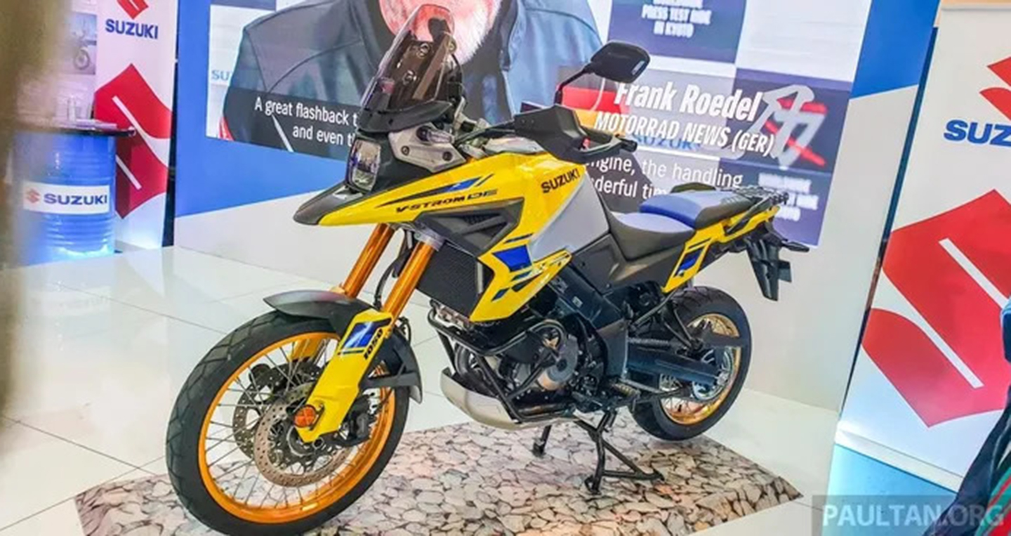 Suzuki V-Strom 1050DE 2023 officially launched, priced at over 19.500 USD Suzuki V-Strom 1050 DE 2023 (1).jpeg