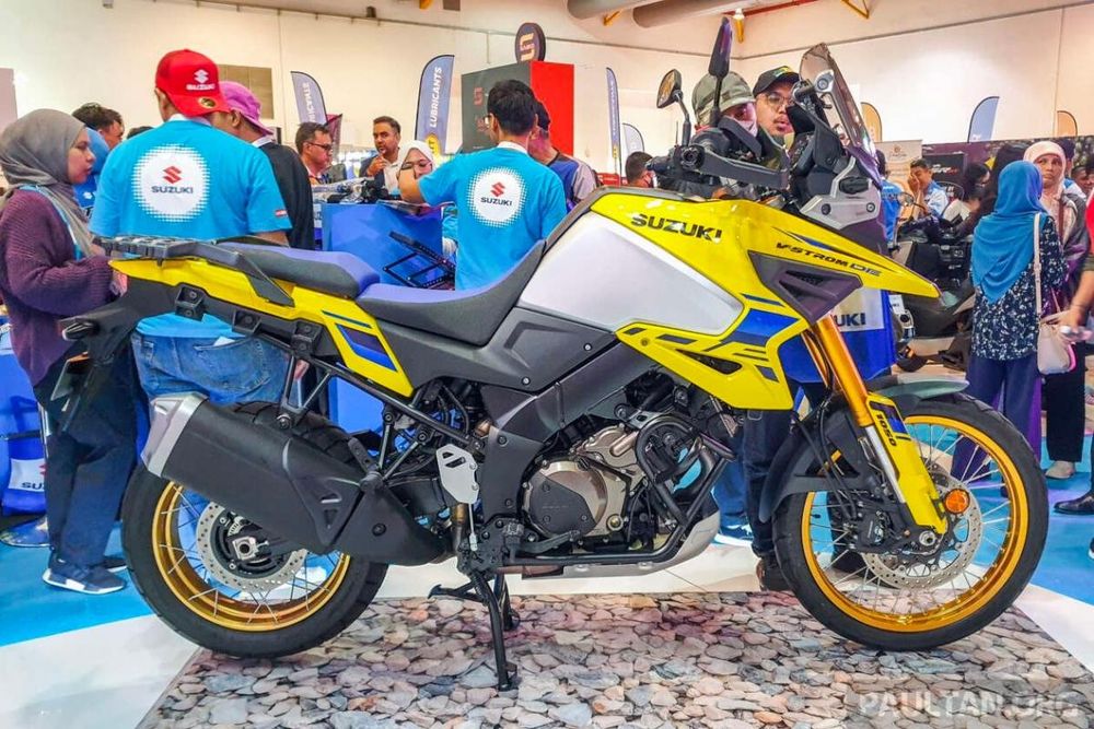 Suzuki V-Strom 1050DE 2023 chính thức trình làng, giá hơn 19.500 USD Suzuki V-Strom 1050 DE 2023 (5).jpg