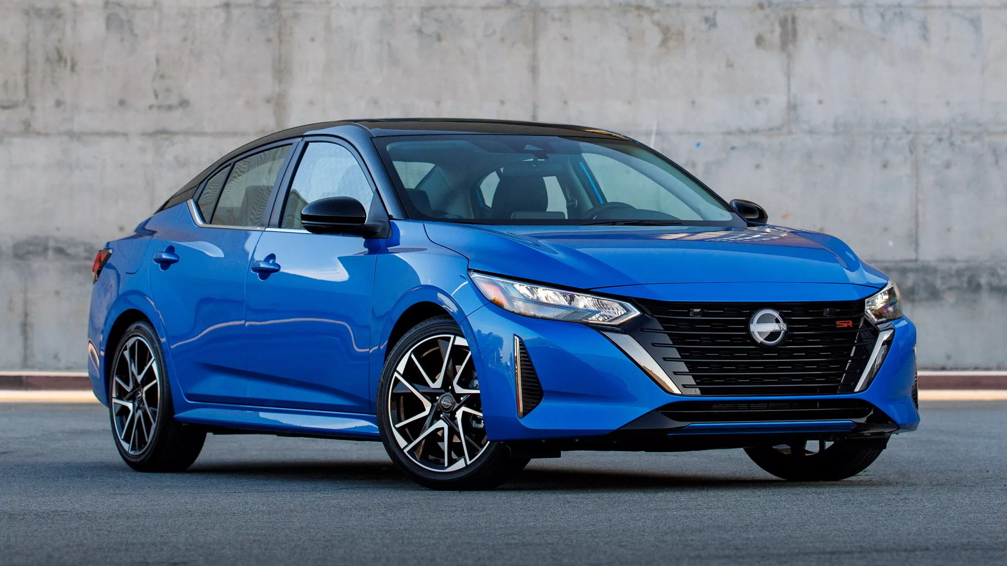 2024-nissan-sentra-sr-18.webp