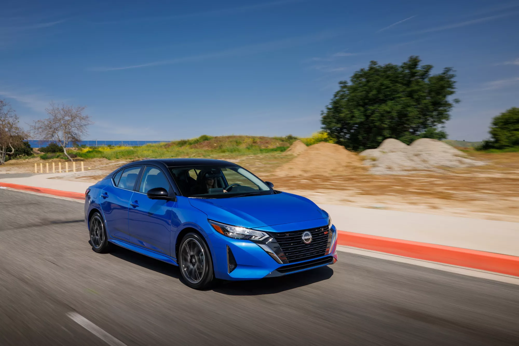 2024-nissan-sentra-sr-33.webp