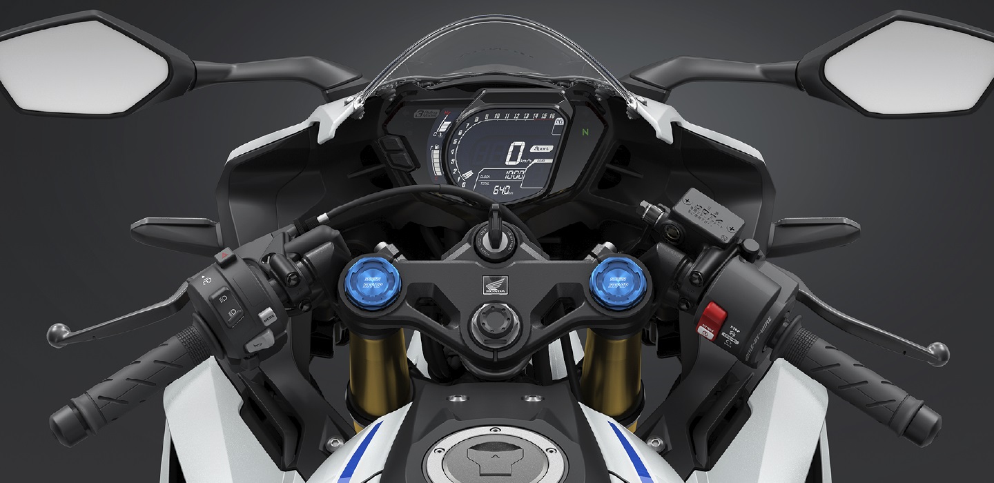 Honda CBR250RR 2023 presents a sporty and eye-catching appearance Honda CBR250RR 2023 (9).jpg