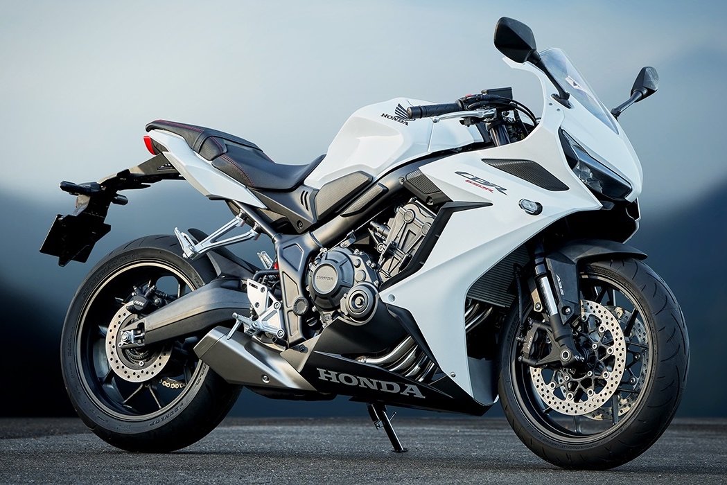 Honda%20CBR650R%202023%20%282%29.jpg