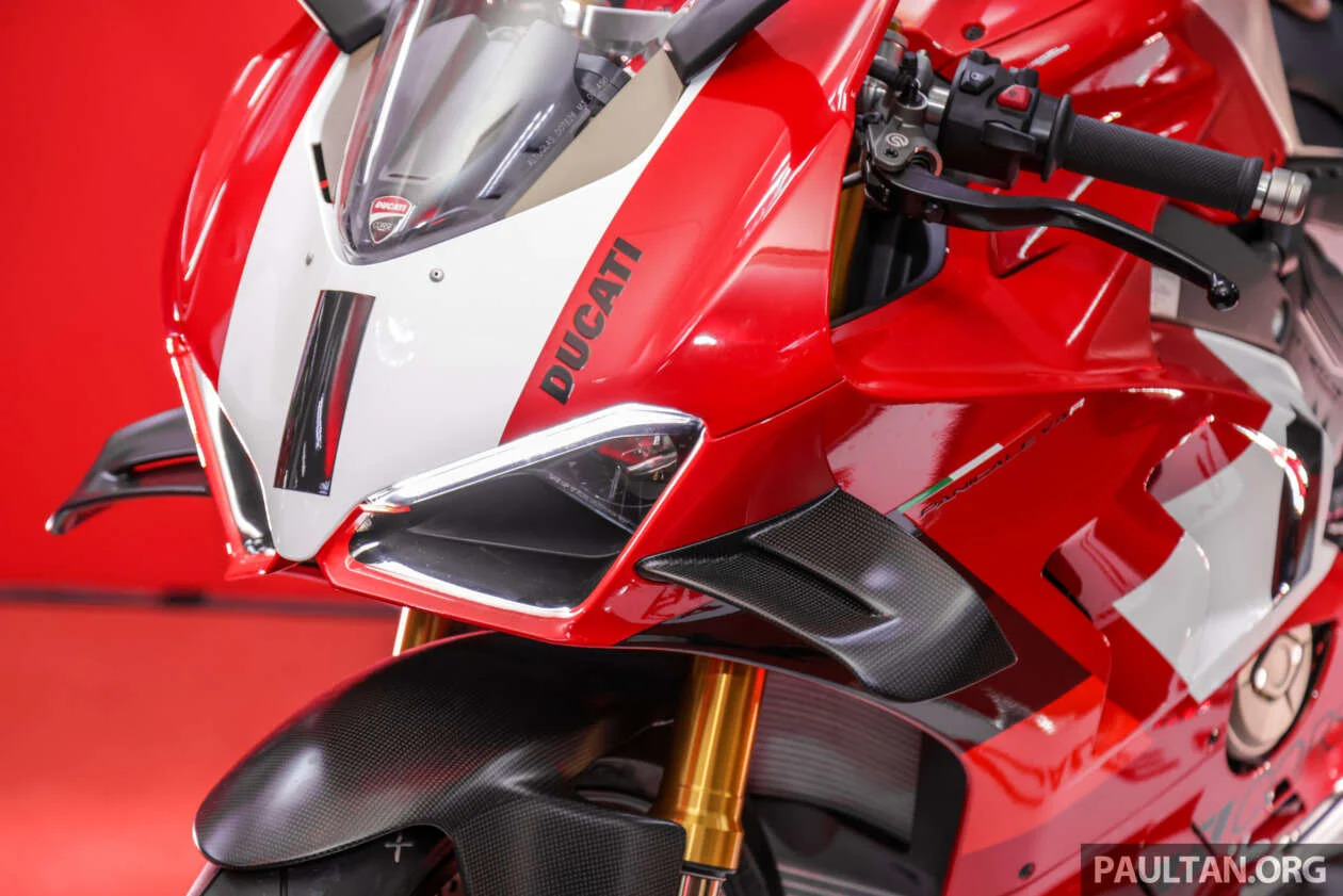 Ducati Panigale V4 R 2023 unveiled, arriving in Vietnam at a price of more than 2 billion VND Ducati Panigale V4 R 2023 (2).jpeg