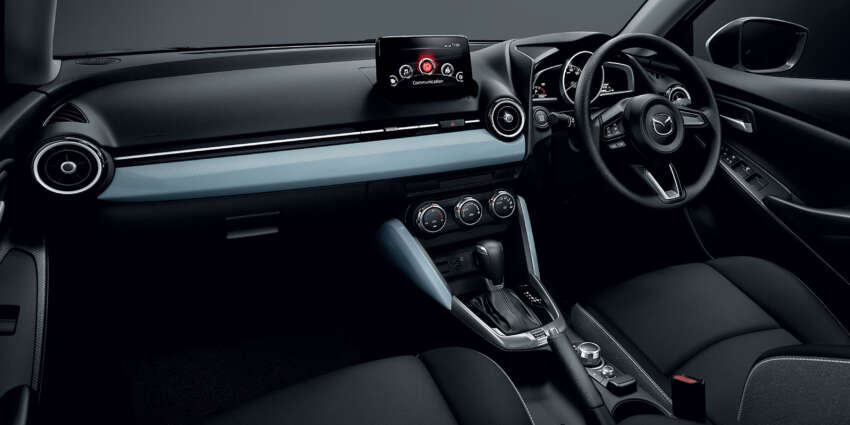 2023-mazda-2-facelift-interior-850x425.jpg