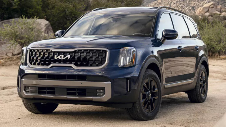 Kia Telluride 2024: Tinh chỉnh thiết kế, chốt giá từ 35.990 USD