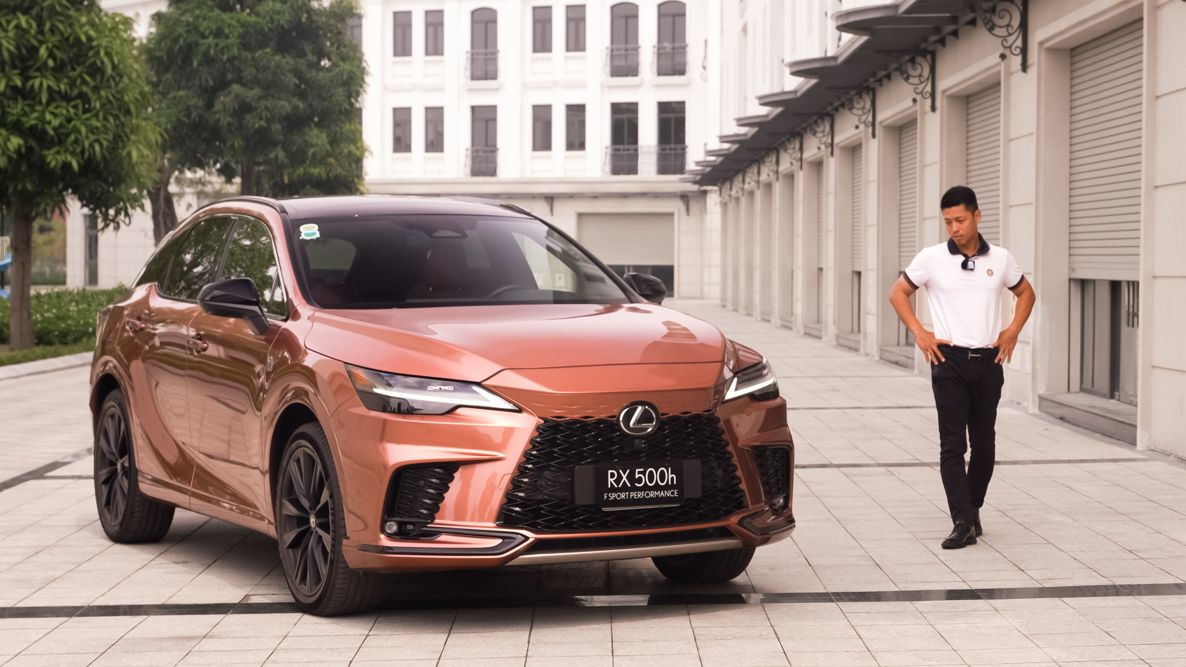 Trải nghiệm Lexus RX500h F Sport Performance cùng Nguyễn Thái Dương - HLV trưởng đội tuyển Golf Việt Nam lexus-rx-500h-thai-duong-1.jpeg