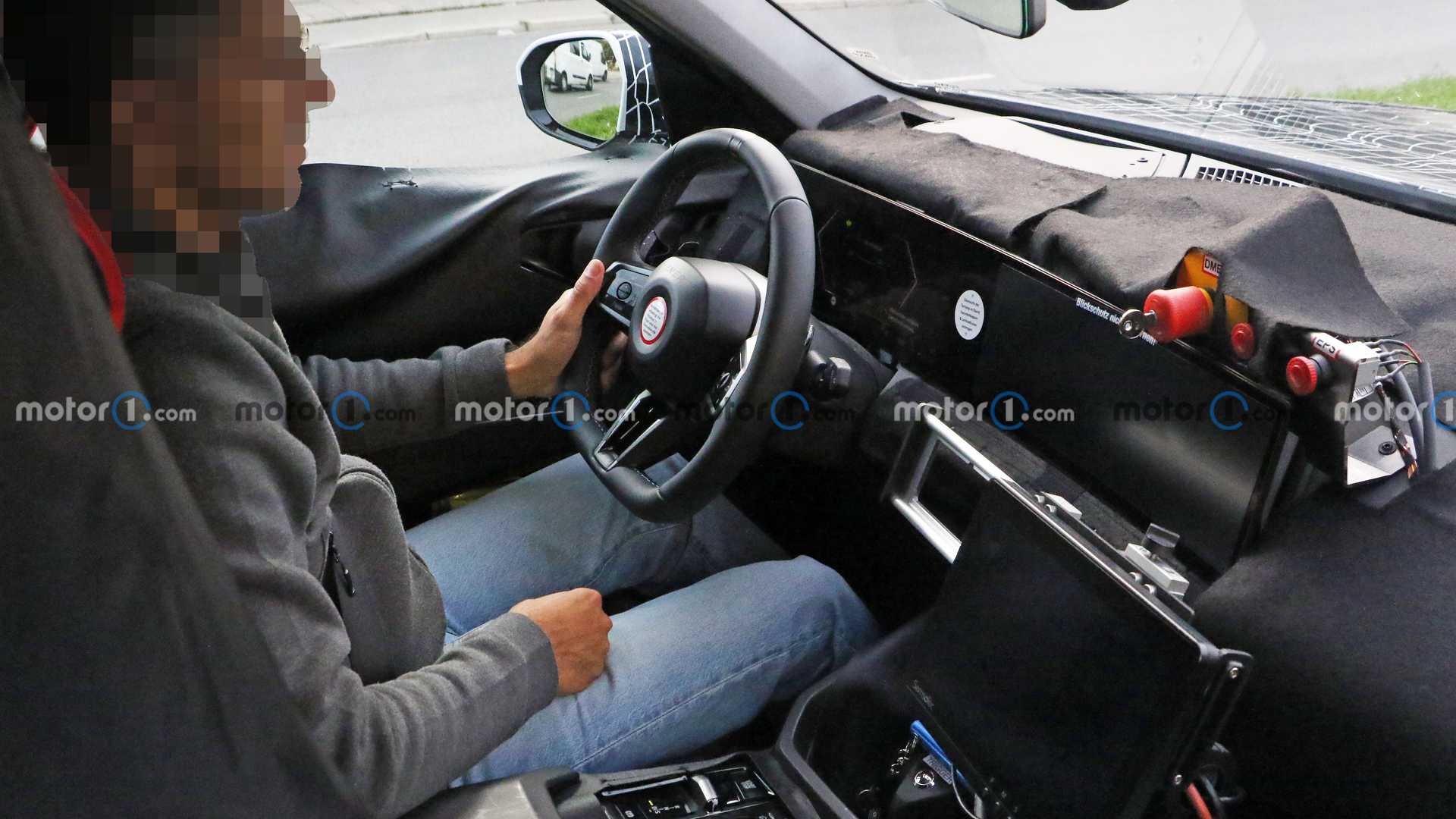 BMW X3 2025 thế hệ mới sắp ra mắt và những điều cần biết new-bmw-x3-interior-spy-photo.jpg
