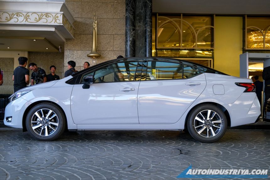 Nissan Almera facelift 2024 ra mắt tại Philippines, giá quy đổi từ 356 triệu đồng 2024-nissan-almera-3.jpg