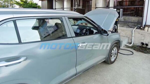 hyundai-creta-ev-interiors-spied-charging-station-600x338.jpg