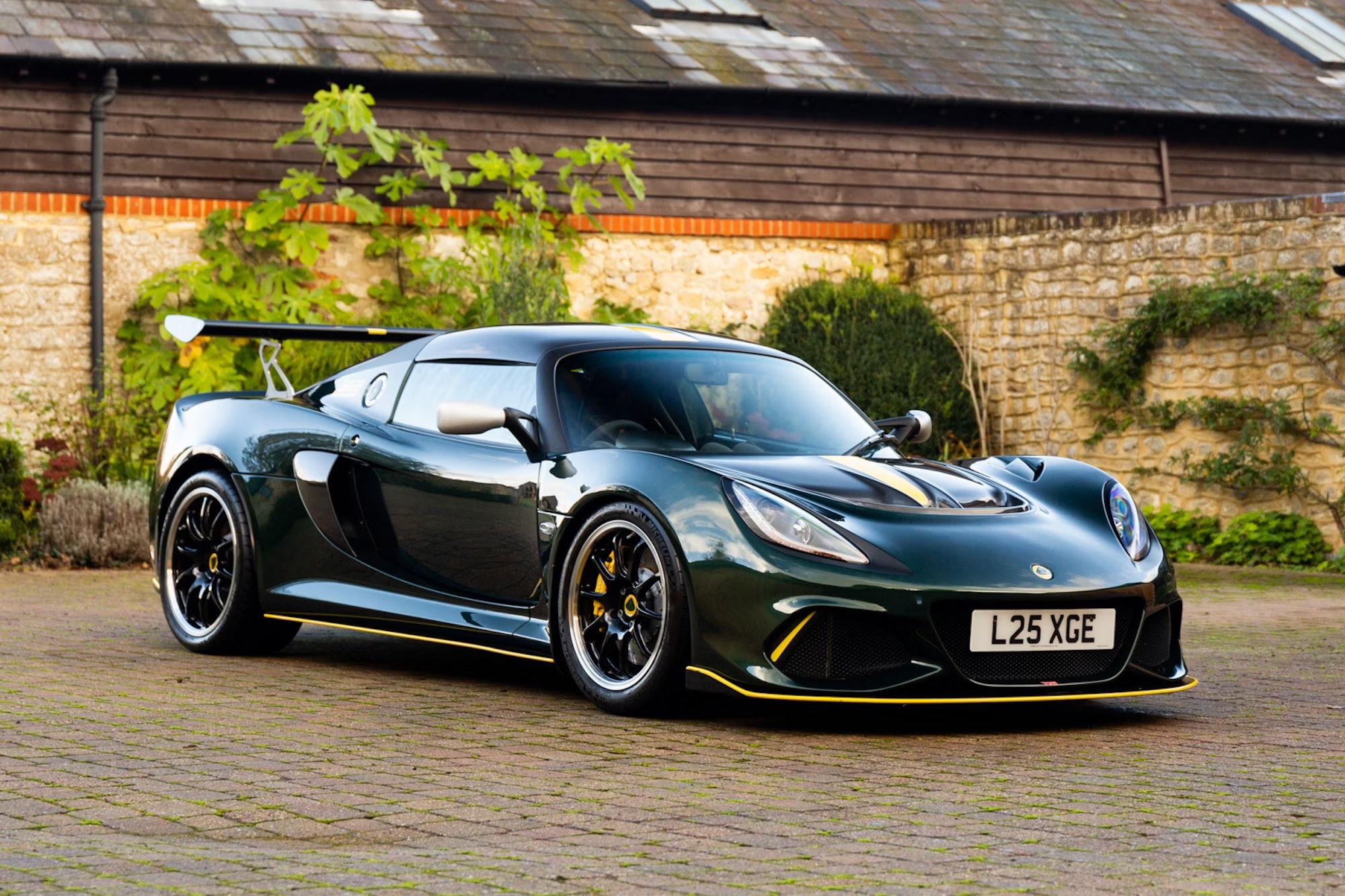 Lotus Exige Cup 430 Type 25 xuất hiện tại TP HCM, hiếm hơn cả siêu xe triệu đô lotus-exige-cup-430-type-25-autodaily-2.jpg