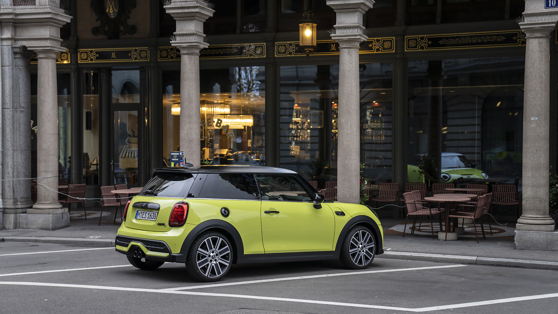 MINI 3-Cửa ưu đãi giá lên đến 50% phí trước bạ từ tháng 7/2023 mini-01.jpeg