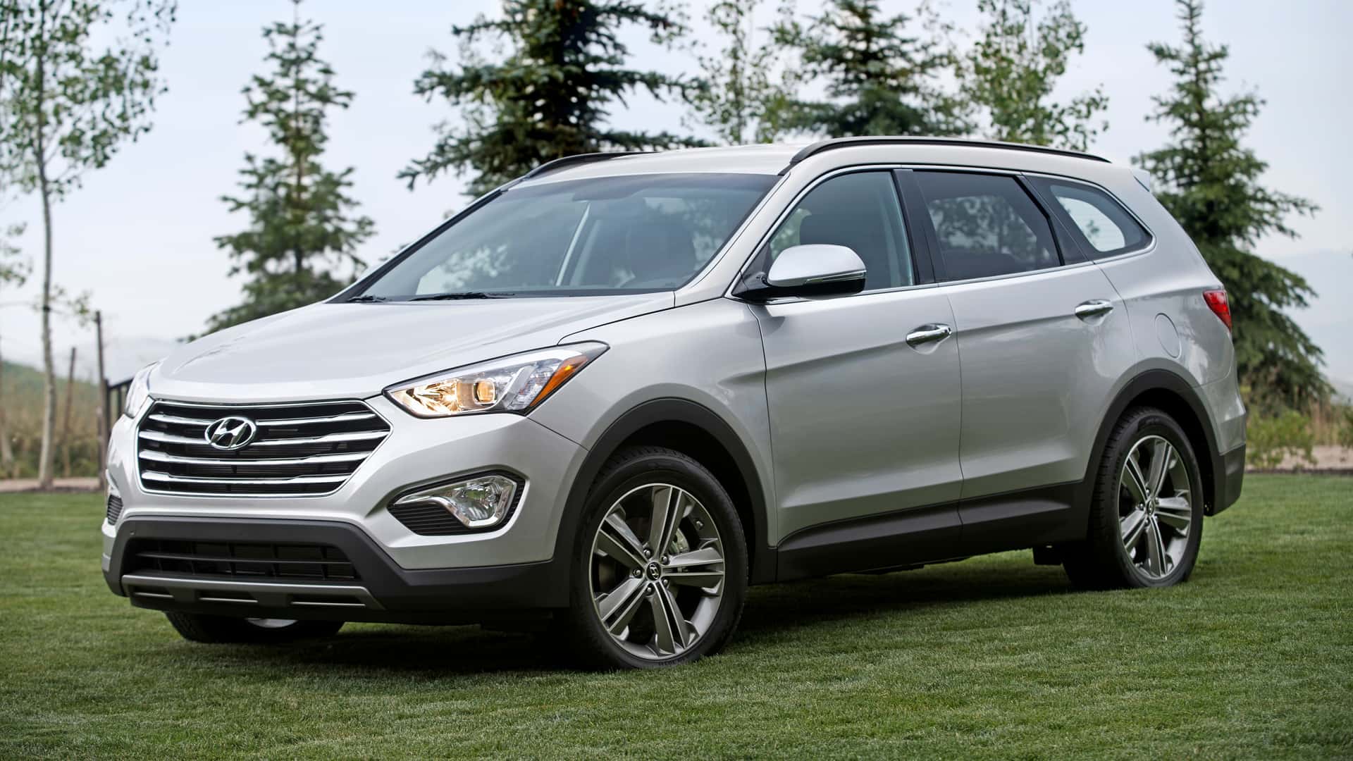 Hyundai Santa Fe thay đổi thiết kế như thế nào qua 5 thế hệ? third-gen-hyundai-santa-fe.jpg