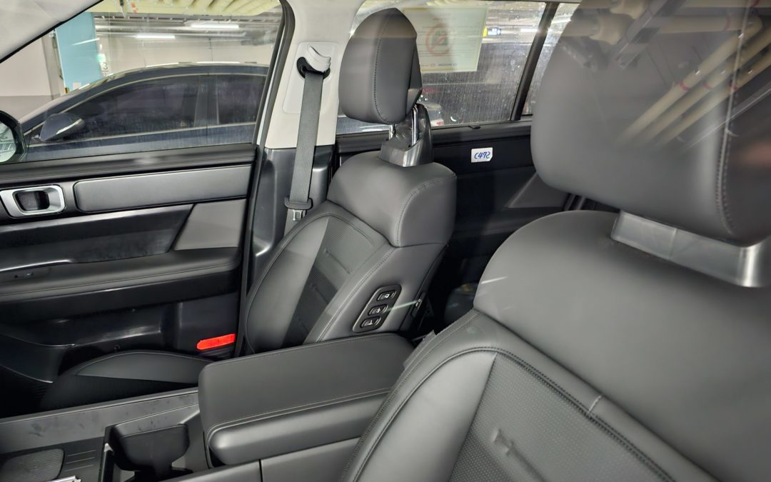 Ảnh thực tế nội thất Hyundai Santa Fe 2024 santafe-2024-noi-that-01.jpeg