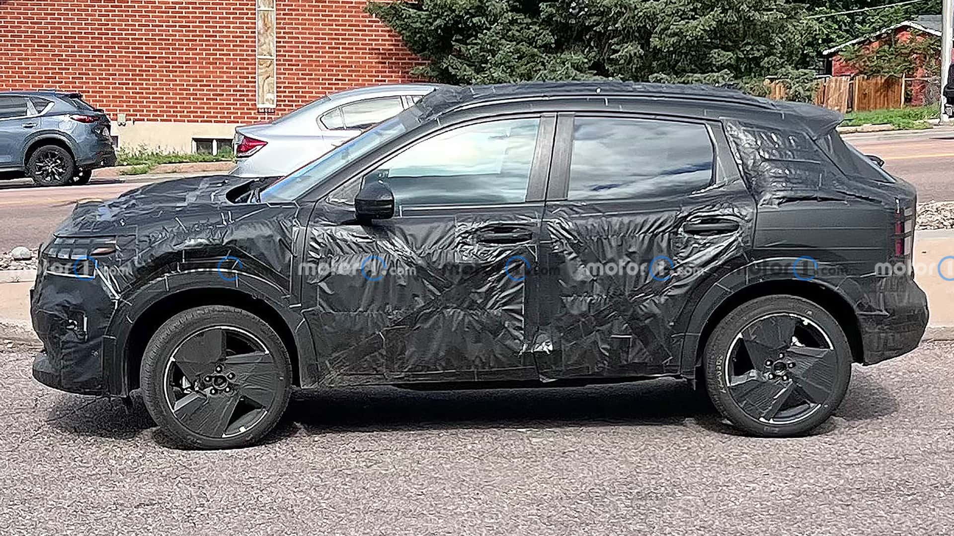 next-generation-nissan-kicks-spy-photo-2.jpg