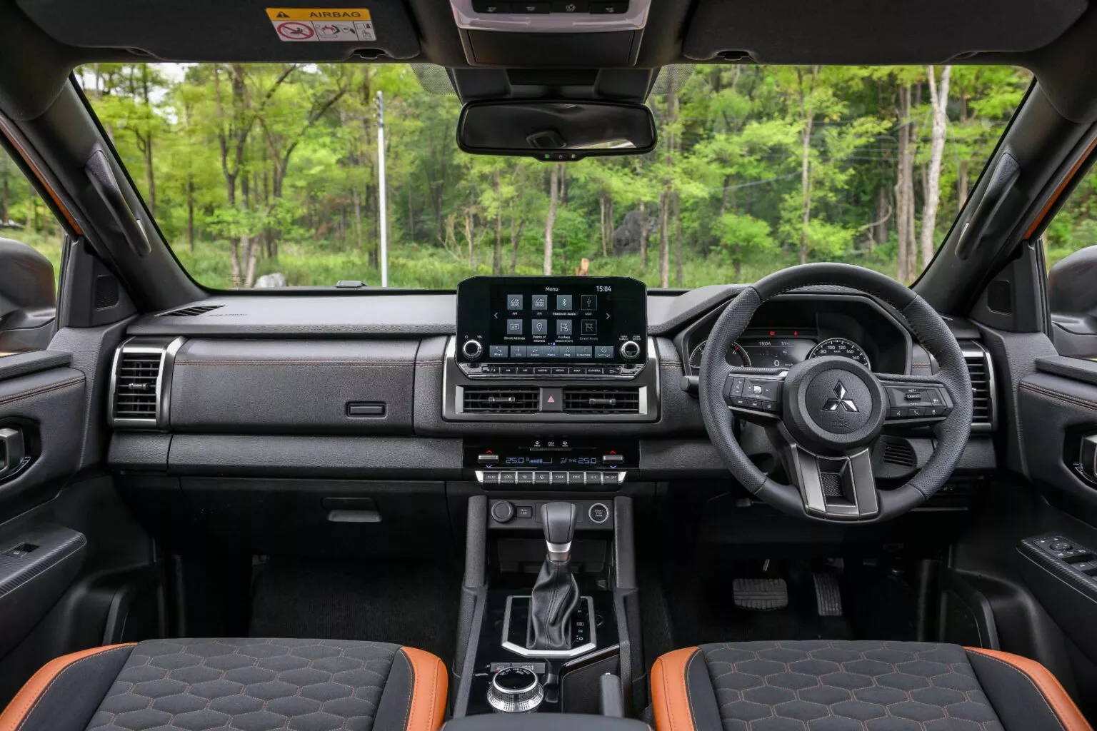 Mitsubishi Triton mới sẽ cập bến thị trường Australia vào năm 2024, mạnh 201 hp 2024-mitsubishi-triton-l200-42-1536x1024.webp
