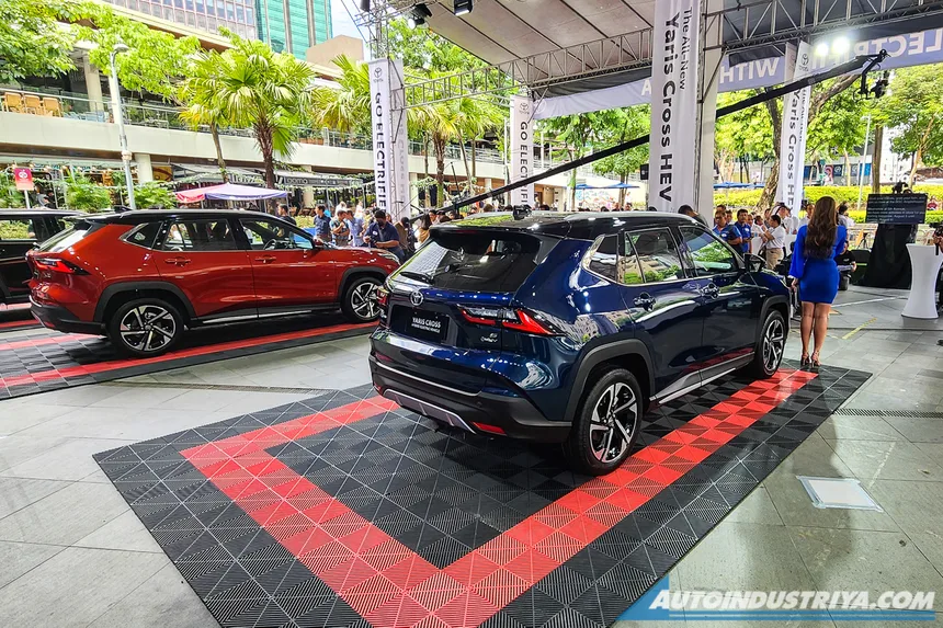 Toyota Yaris Cross 2024 ra mắt tại Philippines, giá quy đổi từ 505 triệu đồng toyota-yaris-cross-2024-6.webp