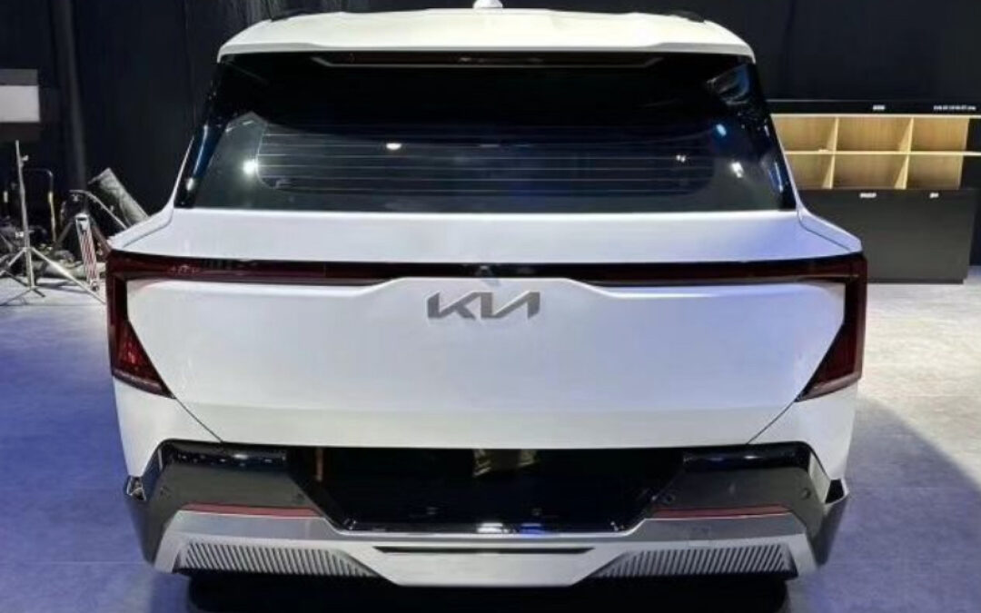 Leaked image of KIA EV5 - a compact, stylish electric SUV kia-ev5-leaked-chengdu-motor-show-2-286566-1080x675jpg.crdownload