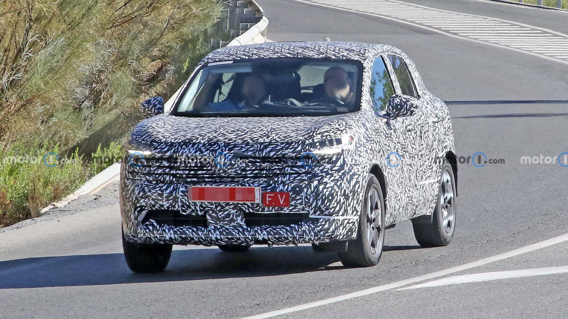 next-gen-nissan-kicks-spy-photos.jpg