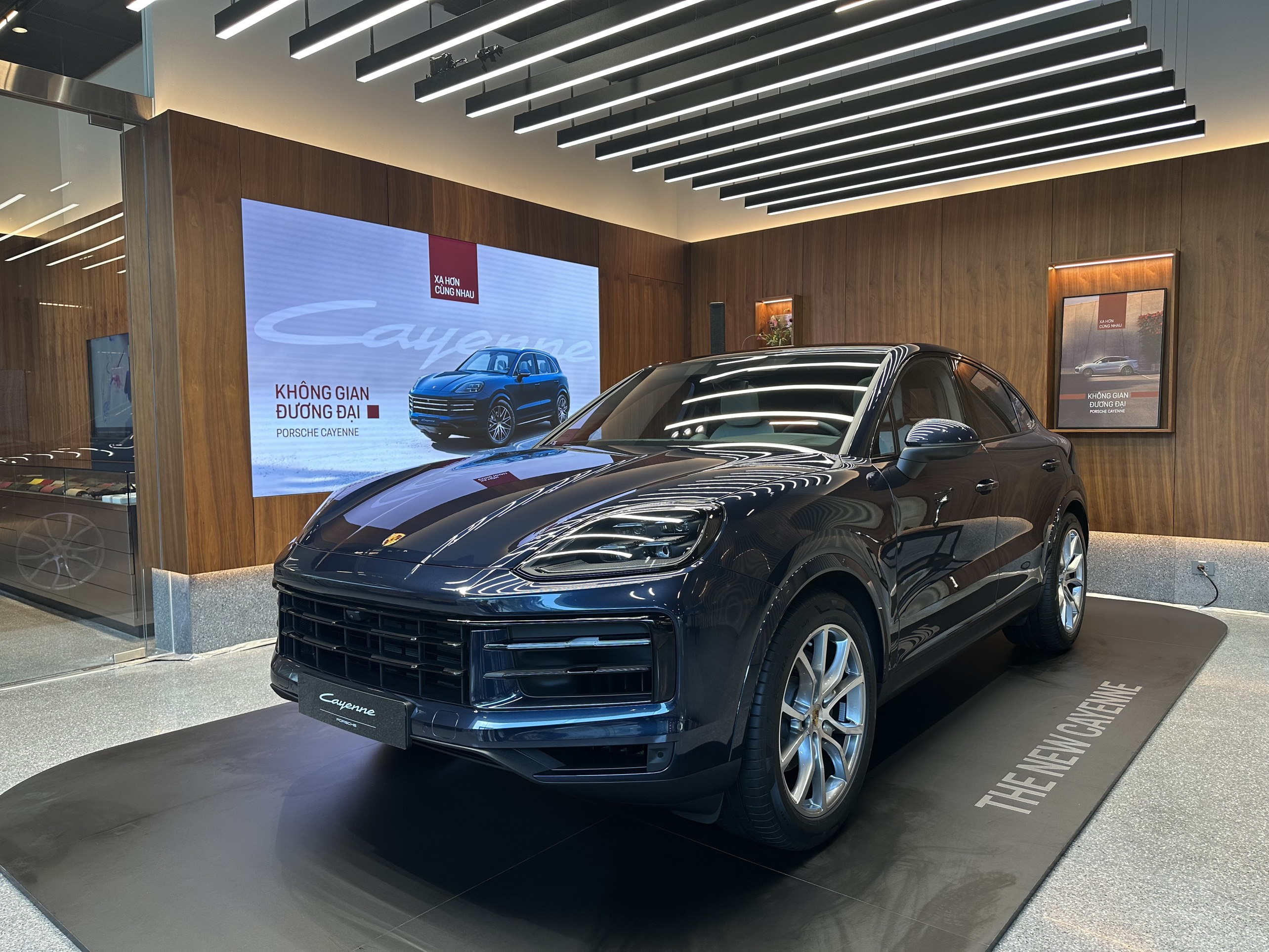 Porsche Cayenne 2024 ra mắt tại Việt Nam, giá từ 5,56 tỷ đồng