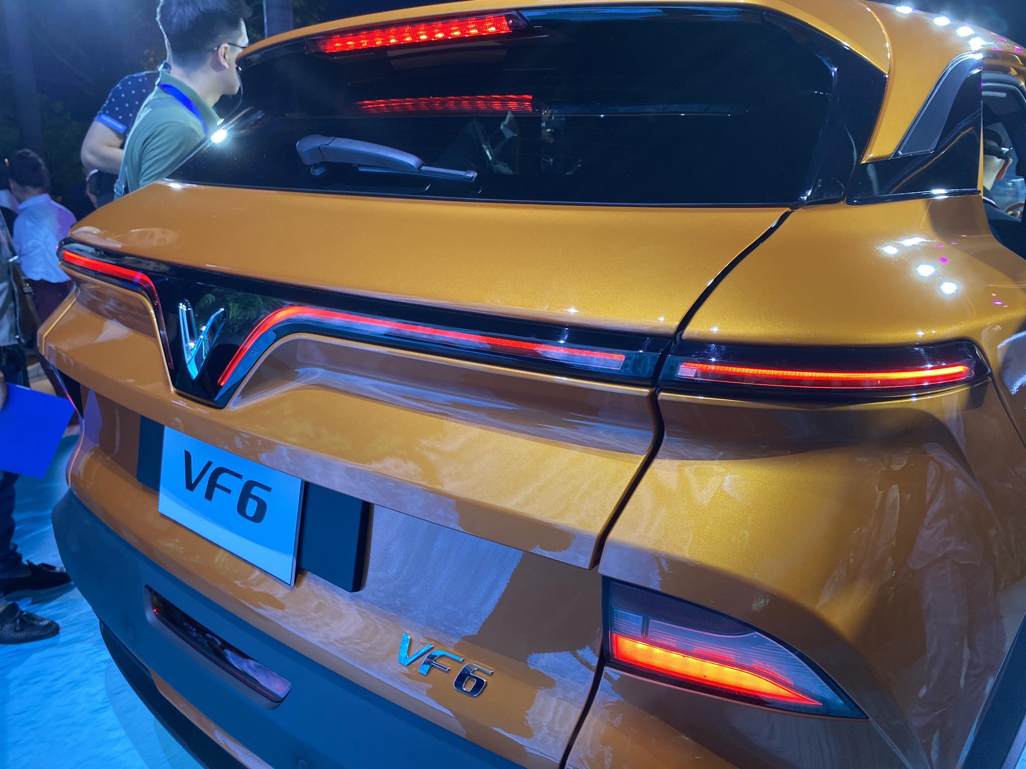 Chi tiết mẫu SUV điện VinFast VF 6 vừa ra mắt thị trường Việt 379636222-271209245837428-3544062283943638758-n.jpg