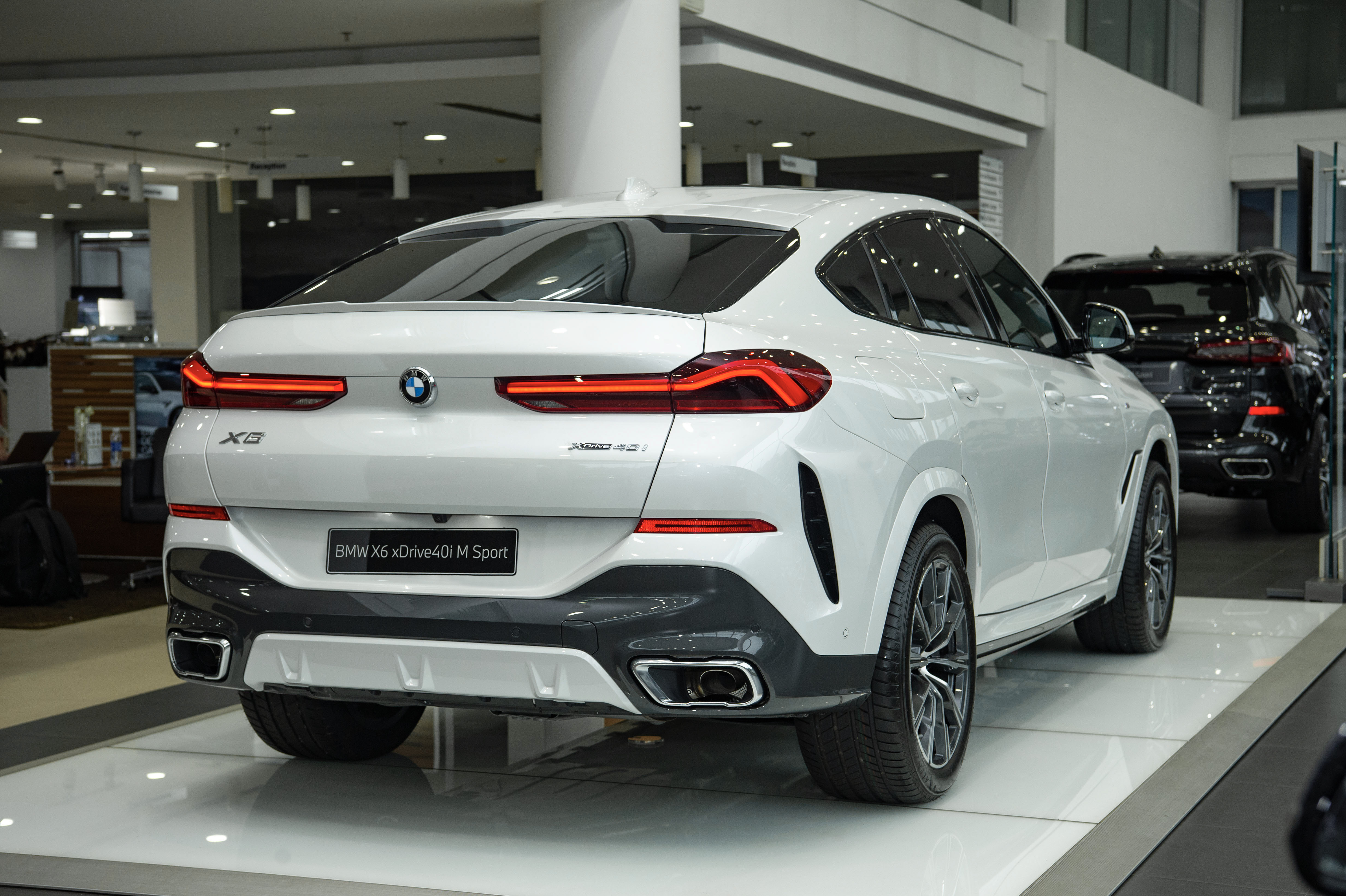 BMW X6 – Đẳng cấp dẫn đầu của SAC đầu bảng xứ Bavaria bmw-x6-23.jpg