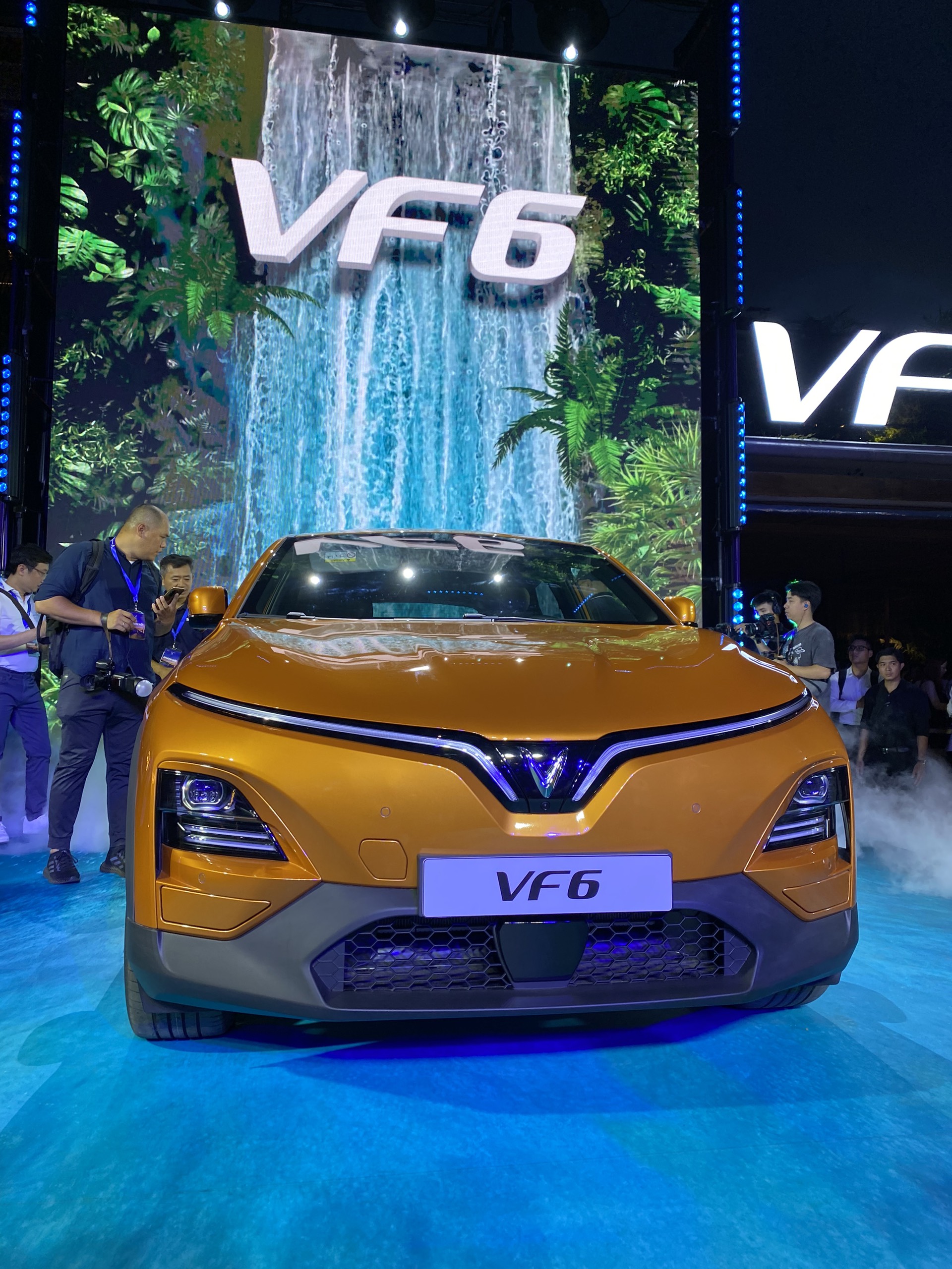 Chi tiết mẫu SUV điện VinFast VF 6 vừa ra mắt thị trường Việt vinfast-vf-6-anh-5.jpg
