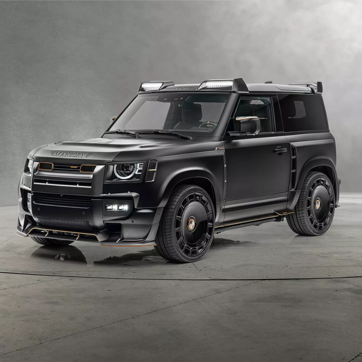 Check out the cool Mansory modified Land Rover Defender mansory-land-rover-defender-3.webp