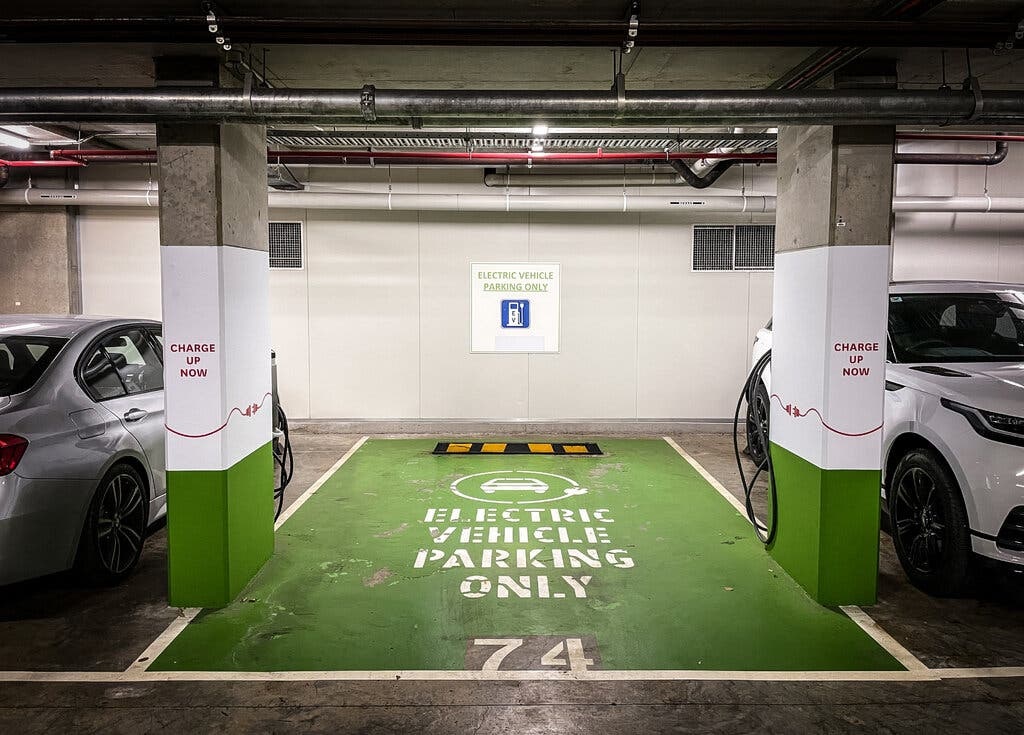 An Australian state allocates $10 million to install charging stations in apartment buildings, leveling the playing field for electric vehicle owners a1.jpg