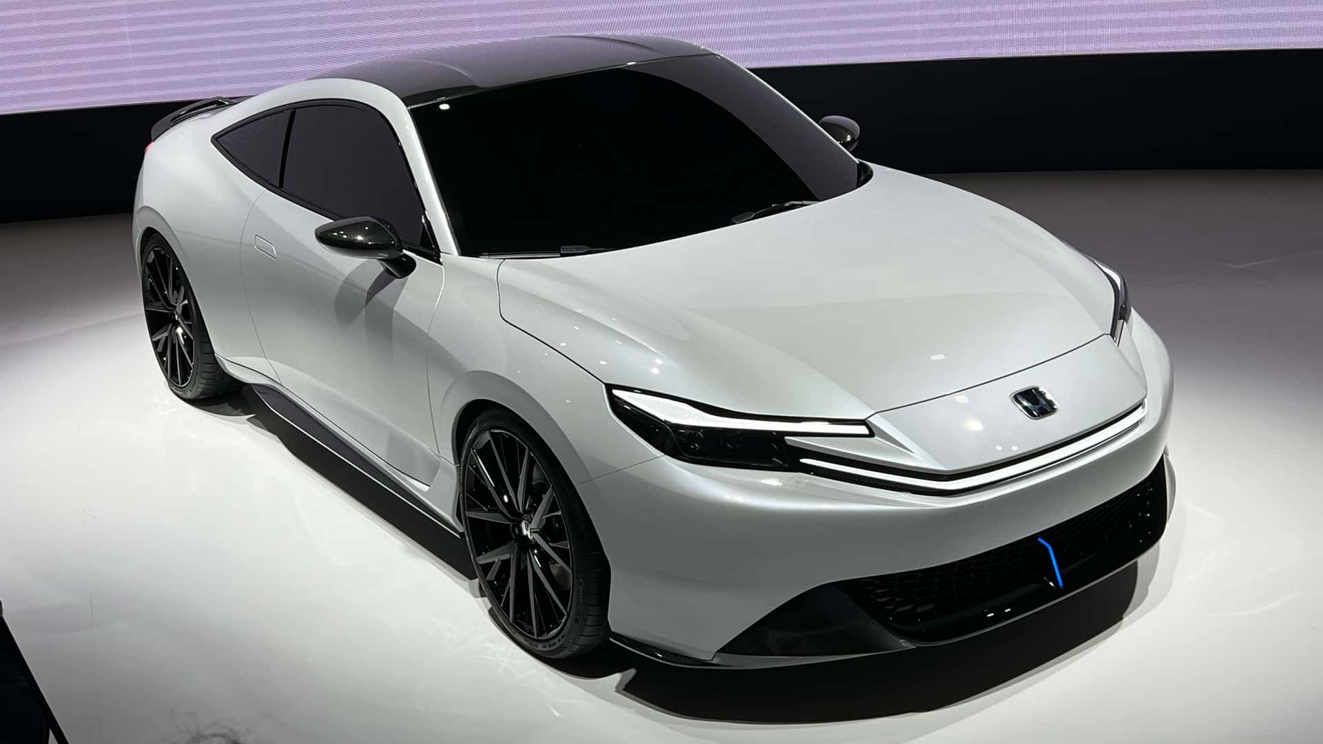 Honda sắp có xe thể thao mới, dùng động cơ hybrid và thiết kế như siêu xe