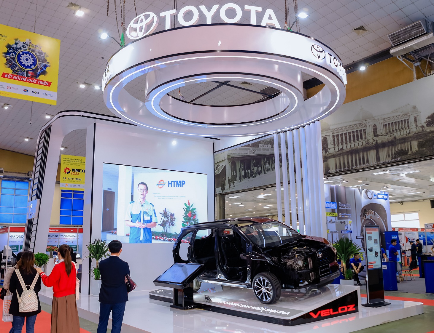 Toyota Việt Nam tham gia triển lãm VIMEXPO lần thứ 4