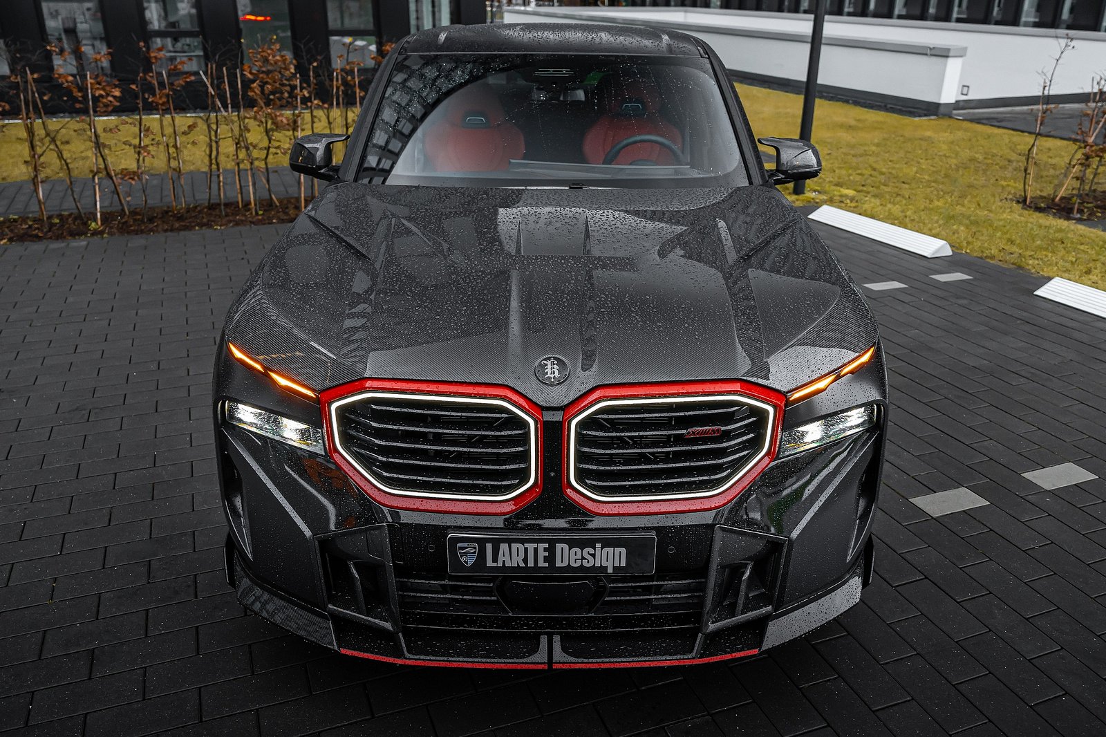 BMW XM Label Red ngầu hơn với bộ body kit bằng sợi carbon bmw-xm-label-3.jpg