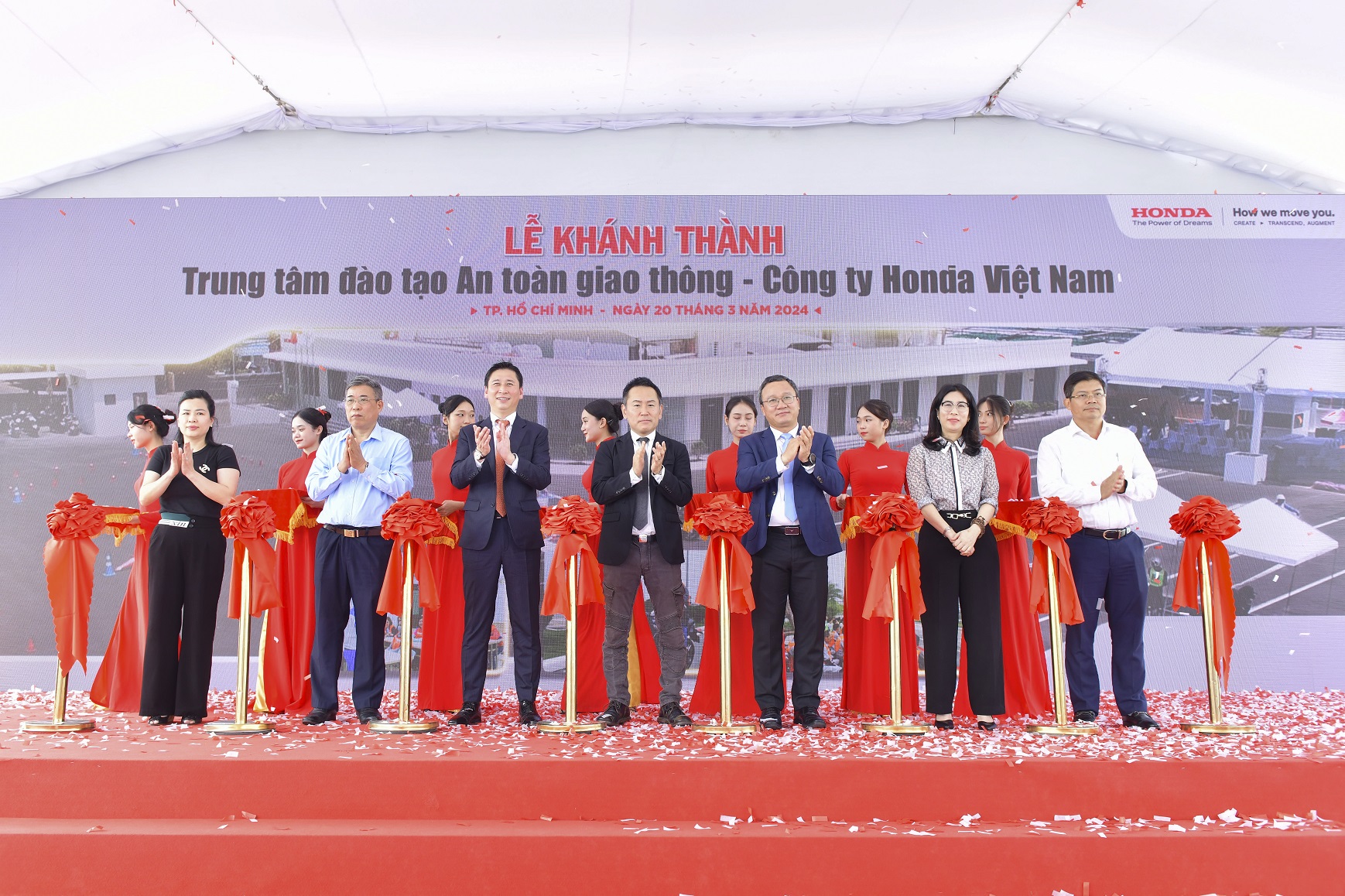 Honda Việt Nam khánh thành Trung tâm đào tạo ATGT thứ hai tại TP.HCM 3-cac-vi-dai-bieu-cat-bang-khanh-thanh-trung-tam-dao-tao-an-toan-giao-thong-thu-hai-tai-khu-vuc-phia-nam.jpg