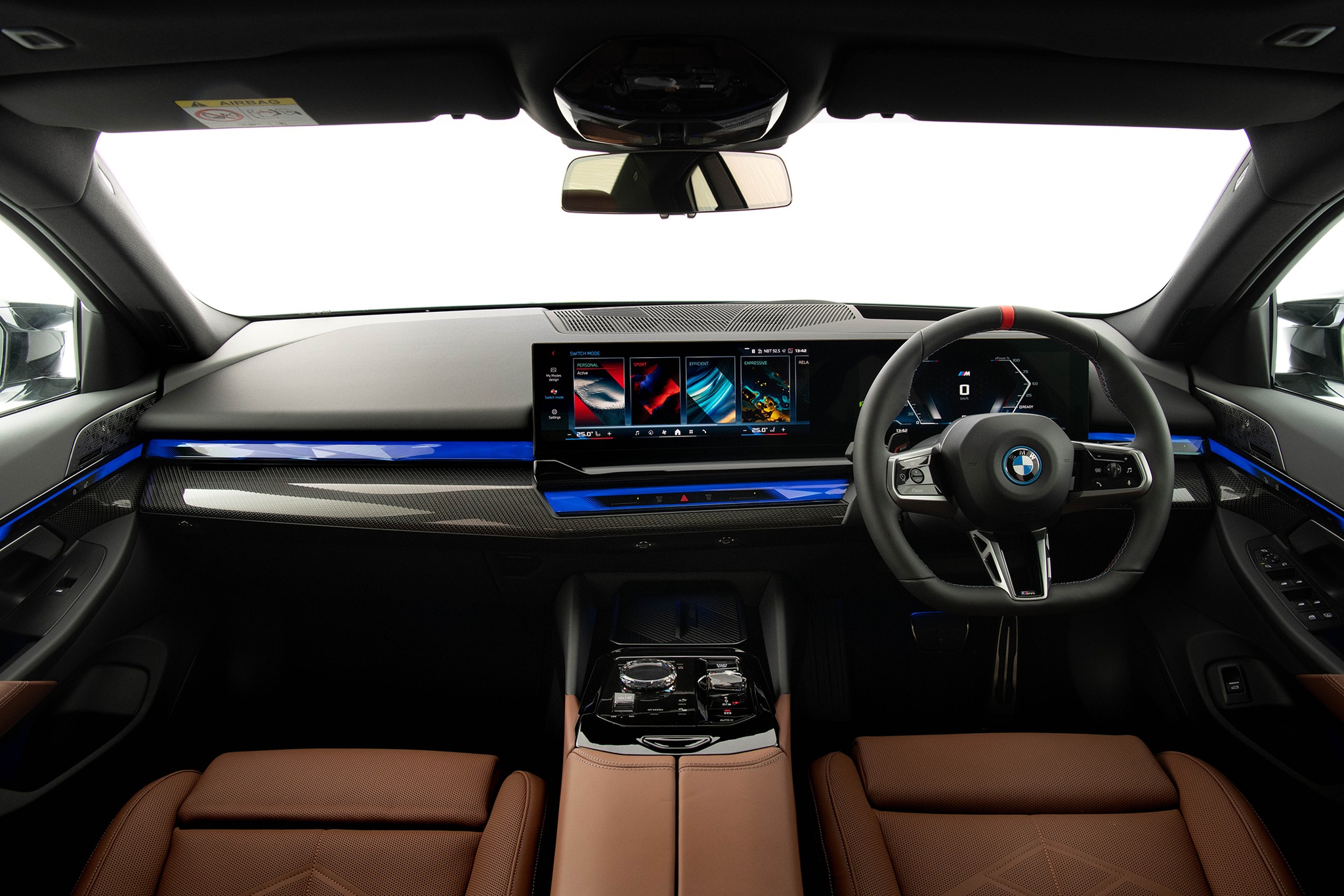 BMW i5 2024 thêm bản cơ sở mới, có thể về Việt Nam trong năm nay 434225753-407739278558875-5576210250843954883-n.jpg