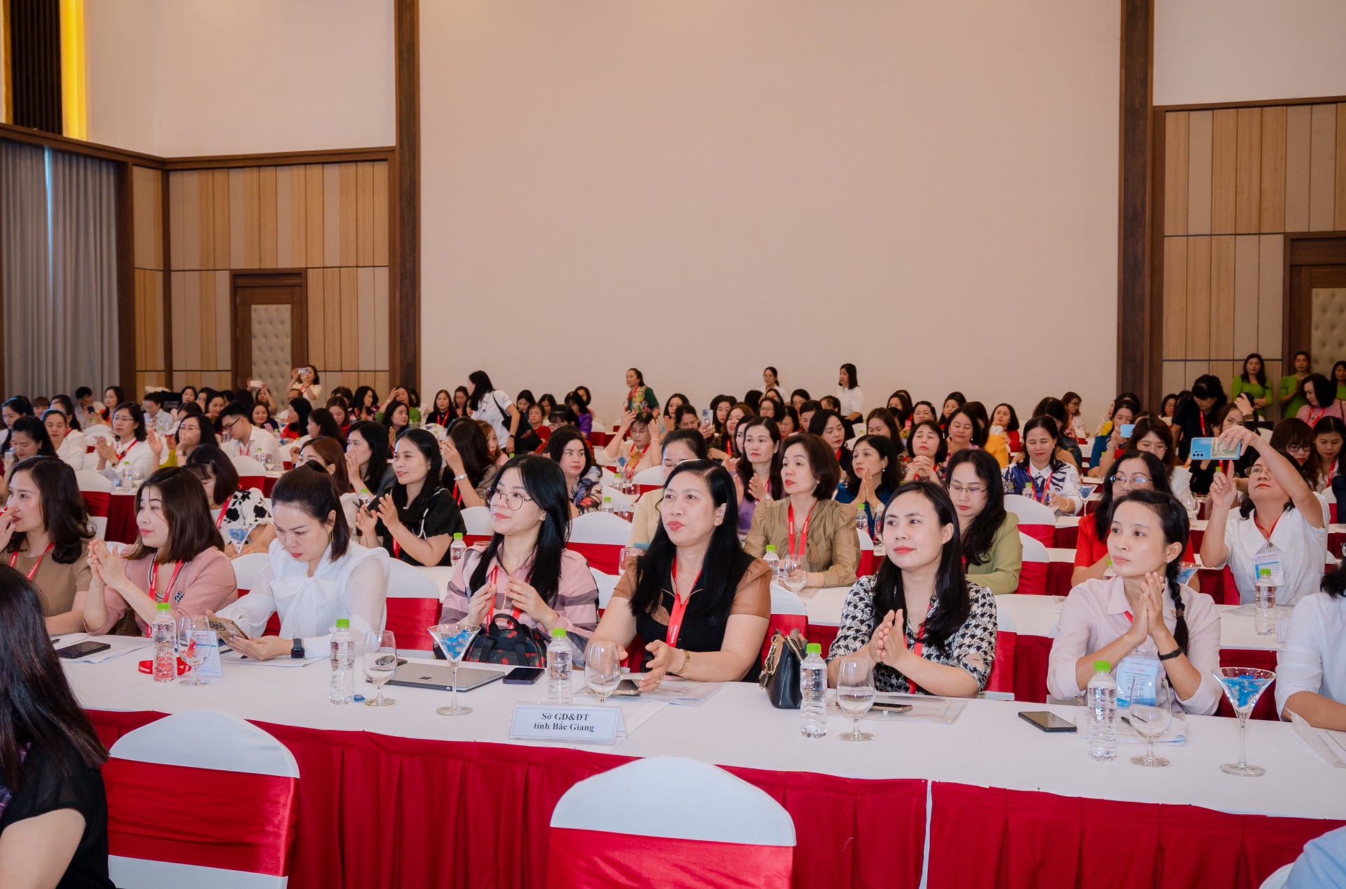 Honda Việt Nam tổ chức Hội nghị tổng kết chương trình “Tôi yêu Việt Nam” trong cấp học mầm non giai đoạn 2020-2024 0-dai-dien-can-bo-quan-ly-va-giao-vien-tai-cac-co-so-giao-duc-mam-non-tai-63-tinh-thanh-pho-tham-du-hoi-nghi.JPG