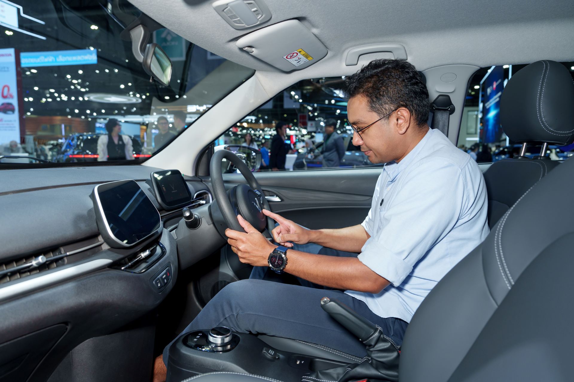 Người dùng Thái Lan nói gì về xe điện VinFast? vinfast-bkk-05.jpeg