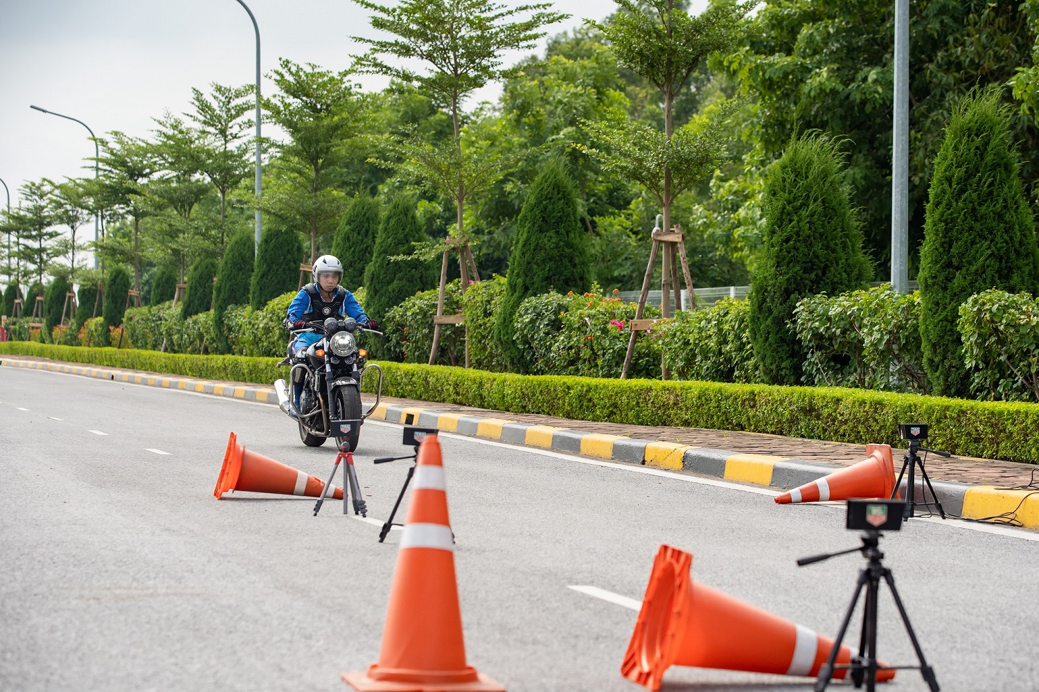 Honda Việt Nam triển khai chương trình khuyến mại ‘Chinh phục bằng A2 - Chiếm lĩnh mọi hành trình’ honda-chinh-phuc-bang-a2-2.JPG